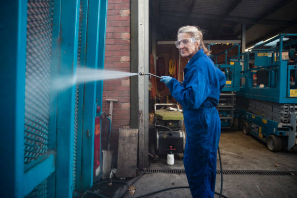 Best Building Exterior Washing  in Edgewood, FL
